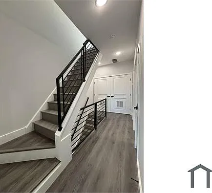 1938 N 22nd St #3 — Photo 20