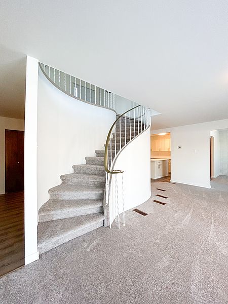 Winnipeg Apartment for rent - 1 Bedroom — photo 2