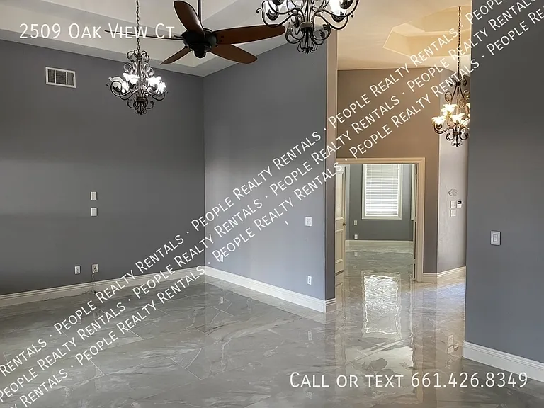 2509 Oak View Ct — Photo 43
