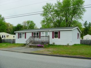 25 Parkwood Dr, Allenstown, NH 03275