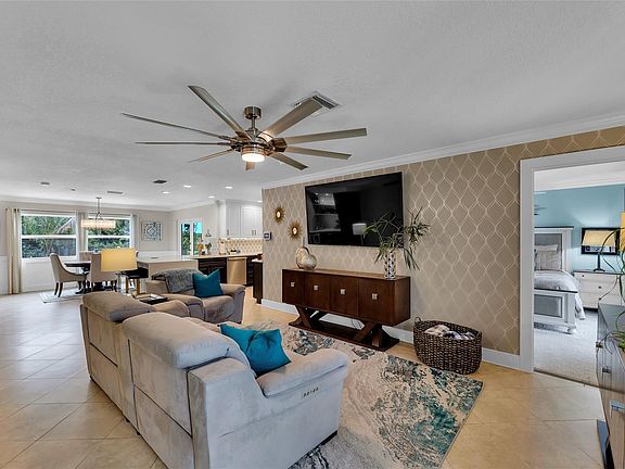 3rd image of 2140 NW 67th Court