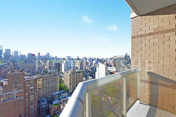 Rented by Peter Ashe | media 8