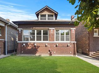 6219 S Maplewood Ave, Chicago, IL 60629