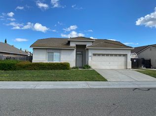 8498 Zinnia Way, Elk Grove, CA 95624