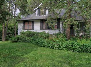 1205 Garfield St, Harvard, IL 60033