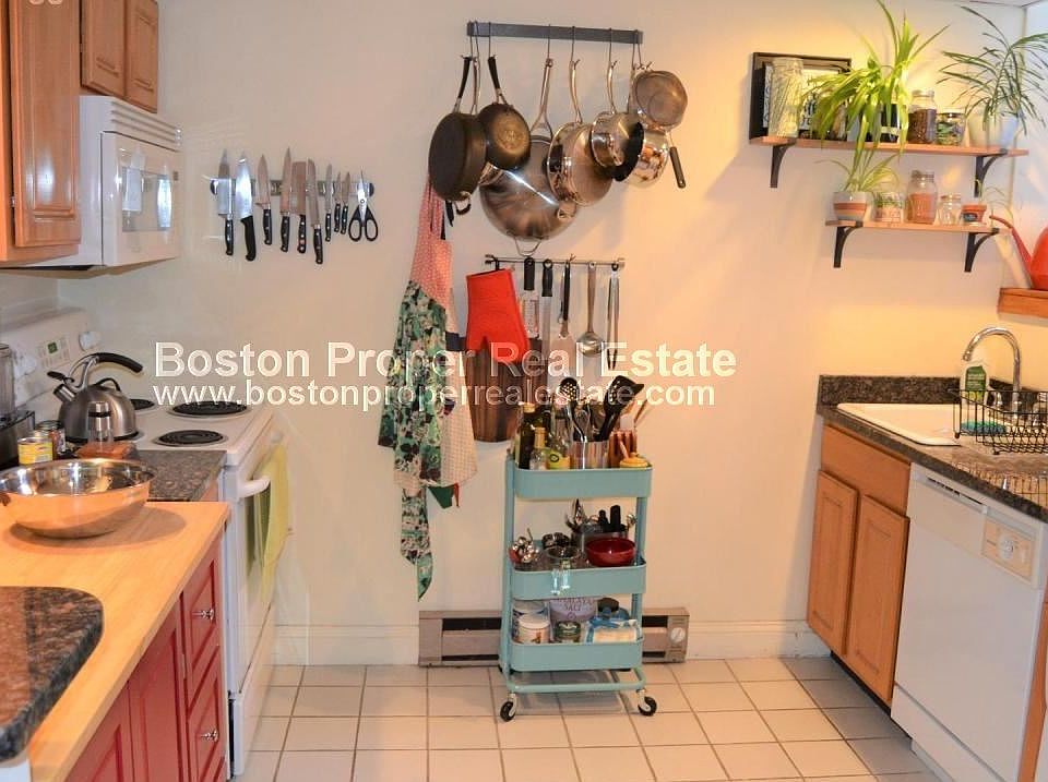 51 Queensberry St. #16 Boston - Fenway Unit Photo 1