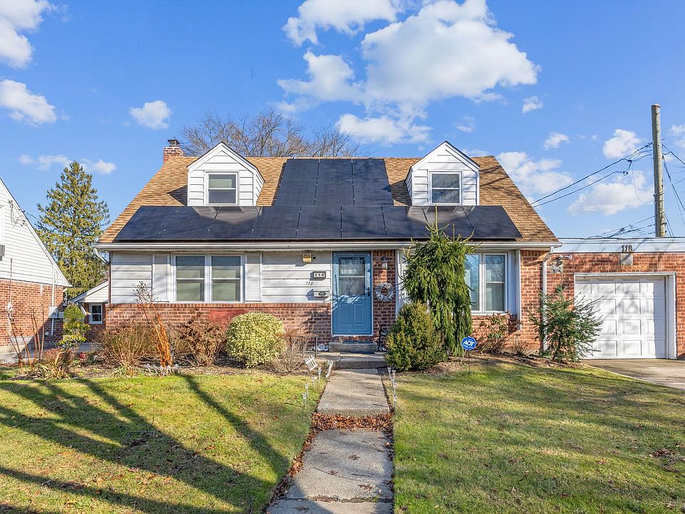 1st image of 118 Birchwood Drive