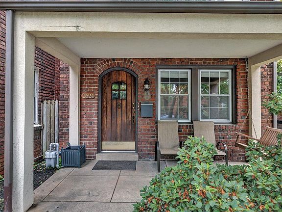 3rd image of 2624 Kensington Ave