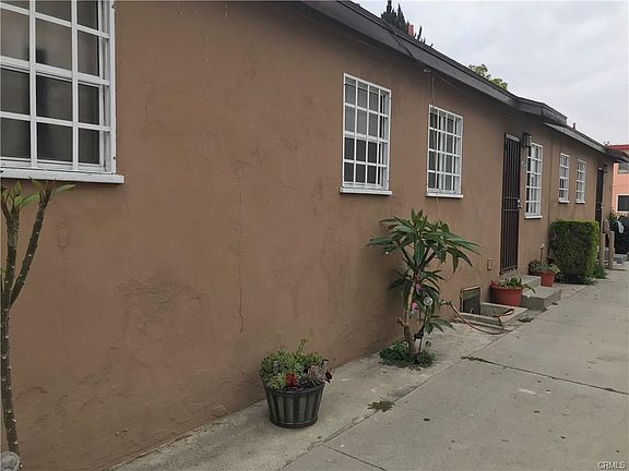 4th image of 9825 San Carlos Ave