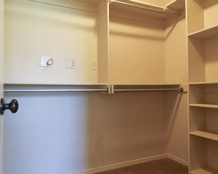 5107 Barr Dr — Photo 20