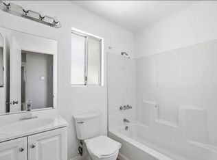 3604 Panama Ln APT A, Bakersfield, CA 93313