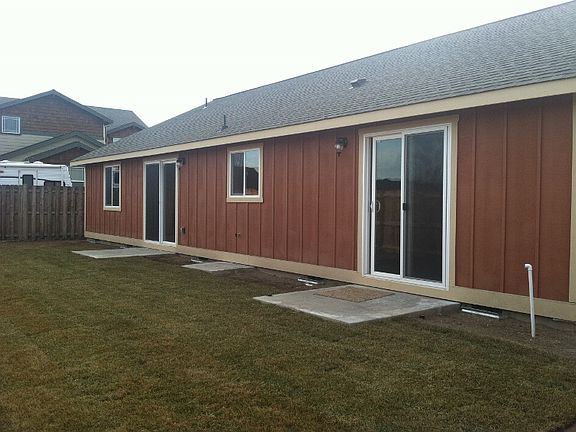 4th image of 2212 NE Arapahoe Ct