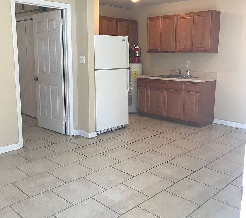 1st image of 505 Shephard St APT B1