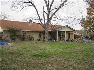 2nd image of 1102 Cheryl St