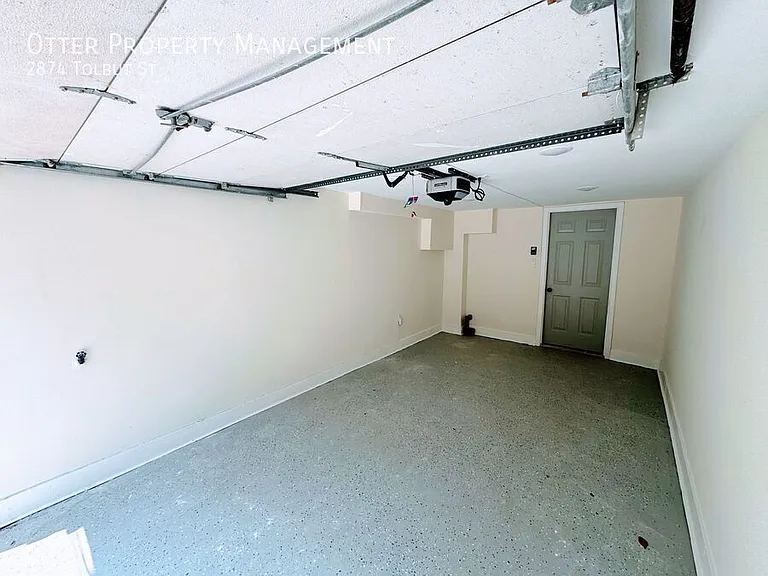 2874 Tolbut St — Photo 43