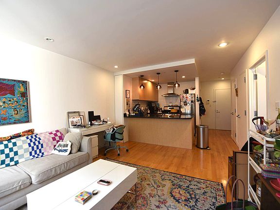 2nd image of 179 E Broadway APT 4R