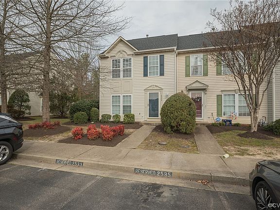 3rd image of 2533 Mountain Ash Cir