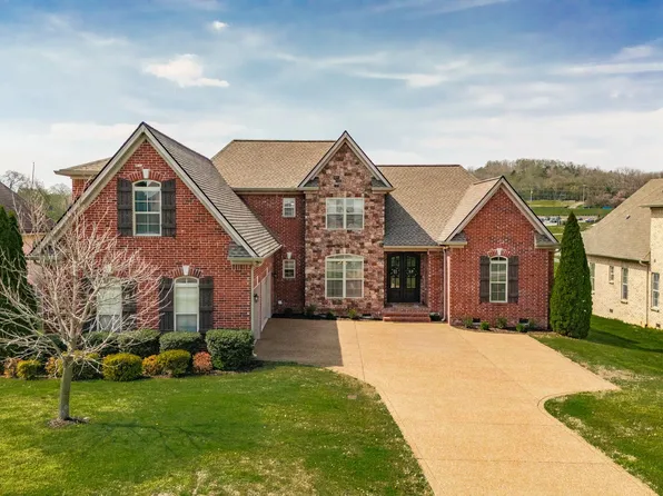 2140 Gorden Xing, Gallatin, TN 37066