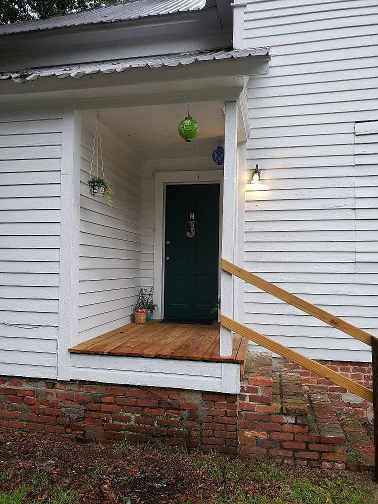 1 bed, 900 sqft, $975 — Photo 2