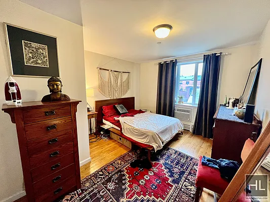 Rented by Highline Residential | media 7