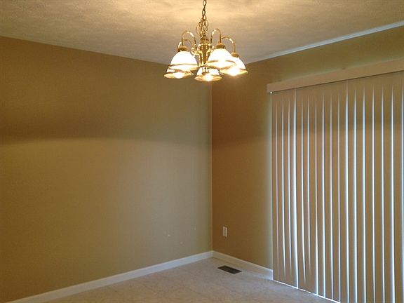 5th image of 2809 N Barnhill Pl