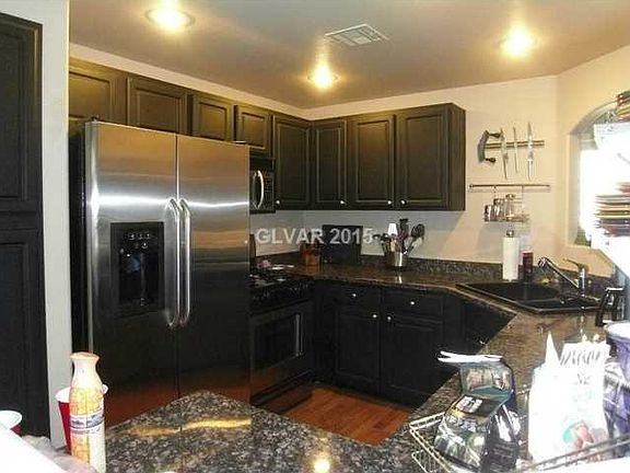 5th image of 112 Emerald Forest St Unit 103