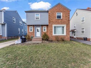 2624 Milton Rd, University Heights, OH 44118