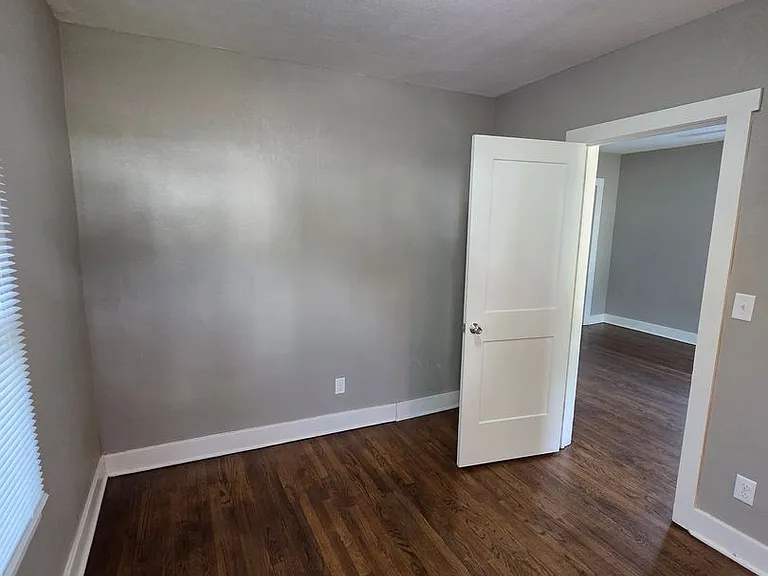 938 S Hiram St — Photo 11