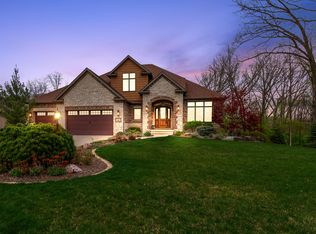 413 W Ashton Ln, Valparaiso, IN 46385