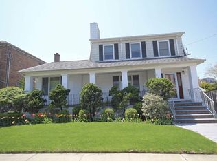 219 Beach 141st St, Far Rockaway, NY 11694