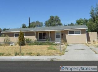 1008 Greenbrae Dr, Sparks, NV 89431