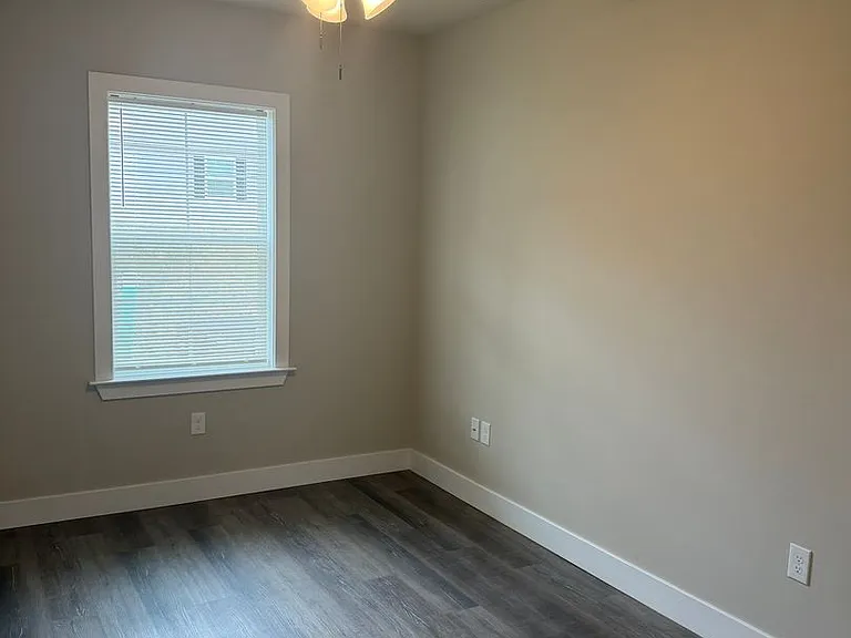 Salem Run Apartments Phase 2 — Photo 416