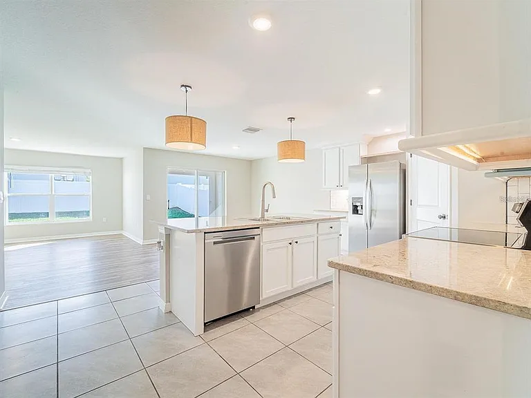 13748 Wineberry Dr — Photo 13