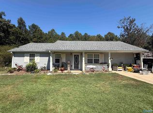 125 Hardwood Dr, Centre, AL 35960