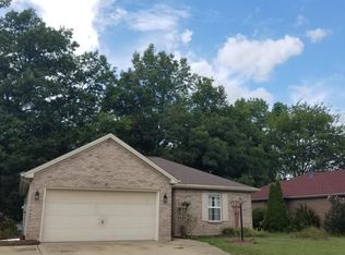 6000 Paradise Point, Evansville, IN 47715