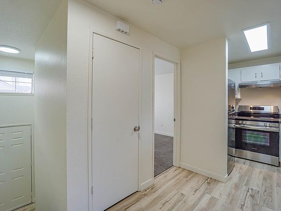 3rd image of 907 SE Park Crest Ave APT G29
