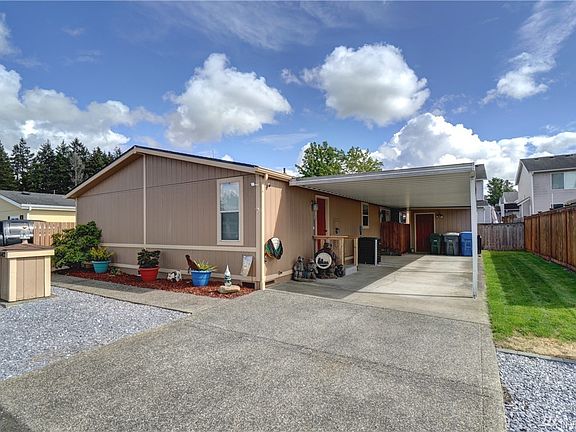 55+ community on So Hill Puyallup.