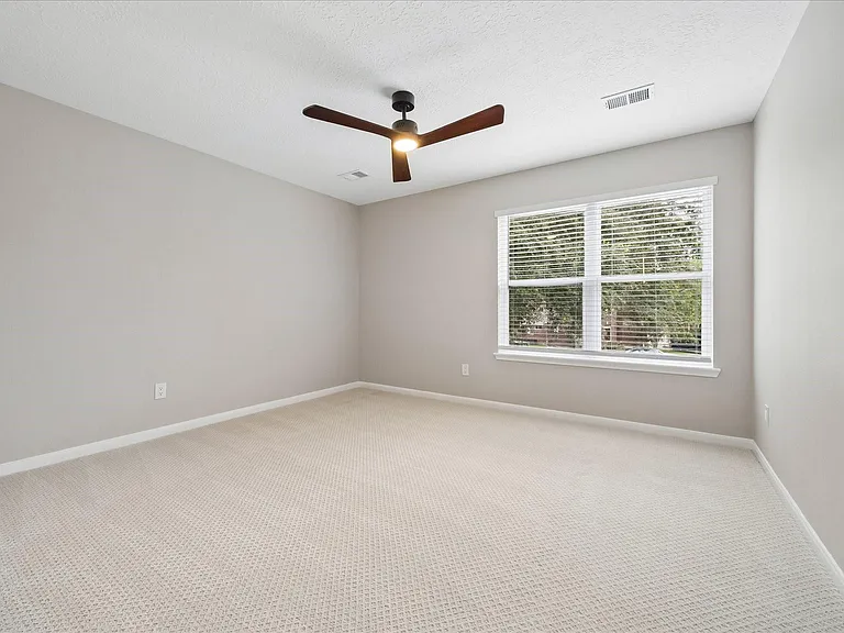1306 Hunter Wood Dr — Photo 39