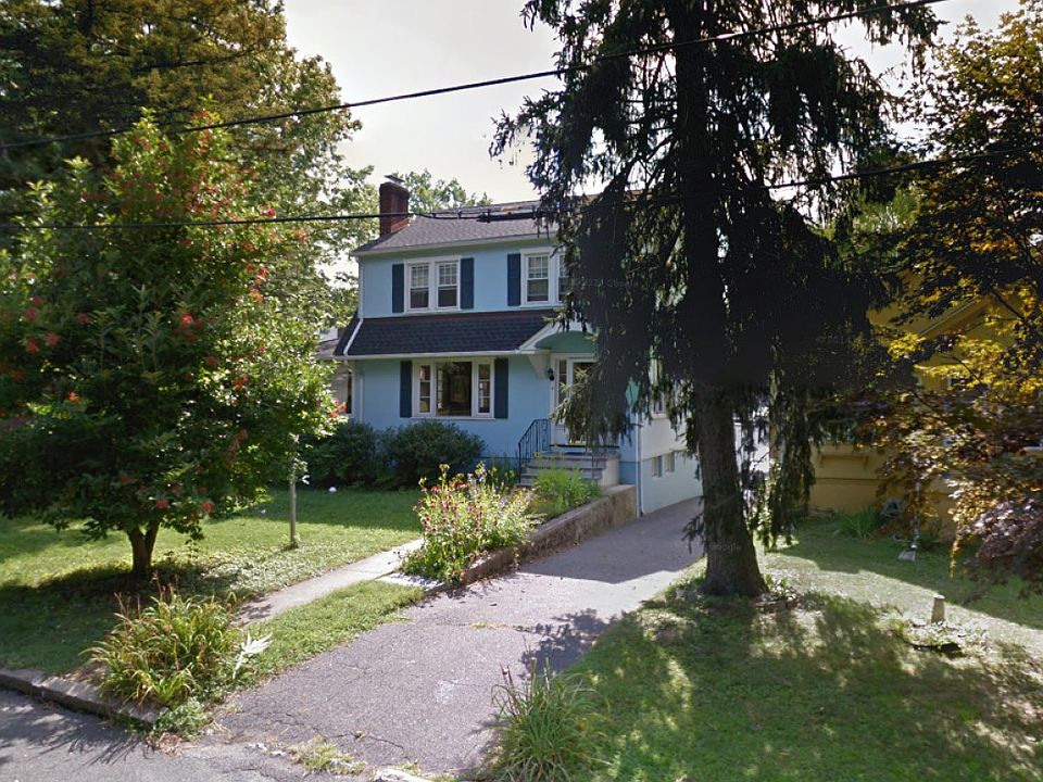 1st image of 8 Grandview Ave