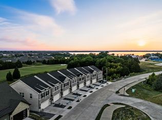 1614 Governors Blvd, Heath, TX 75032