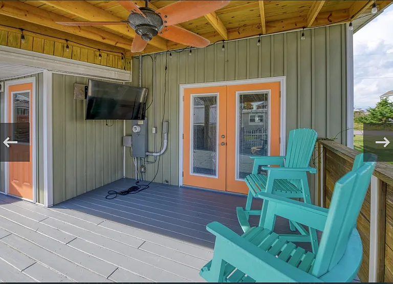 408 N Topsail Dr — Photo 8