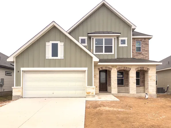 1413 Burrs Ferry Ct, Seguin, TX 78155