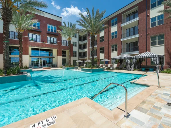 Overture Sugar Land 55+ Apartment Homes