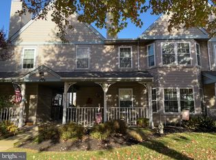 203 Sweetwater Dr, Cinnaminson, NJ 08077