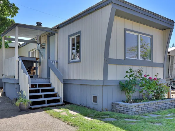 34956 Seavey Loop Rd Unit 43, Eugene, OR 97405