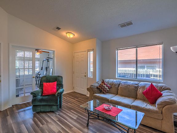 5th image of 6116 Celestial Ave NW