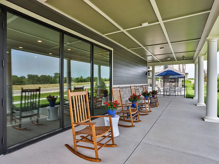 Aventura at Hawk Ridge — Photo 9