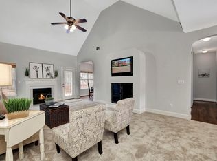 408 Sunset Lake Cir, Chelsea, AL 35043