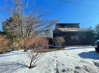 31 Elks Park Rd, West Hurley, NY 12491