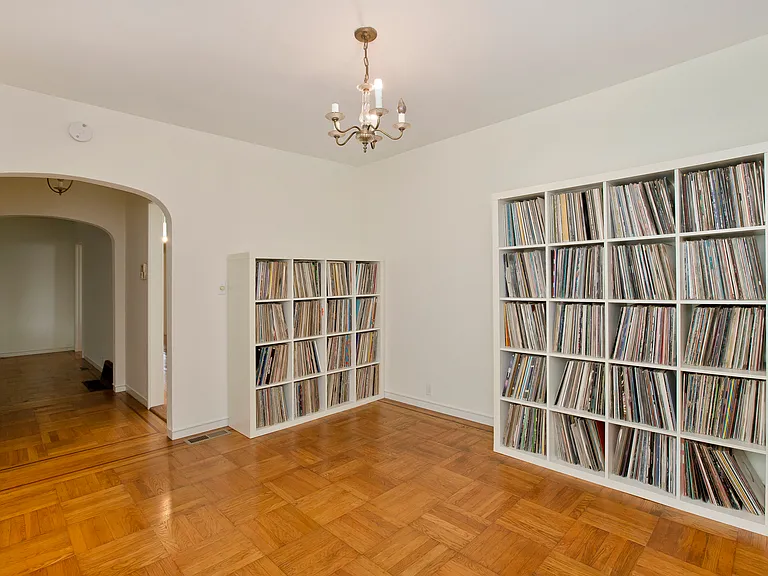 1372 Tomlee Dr — Photo 17